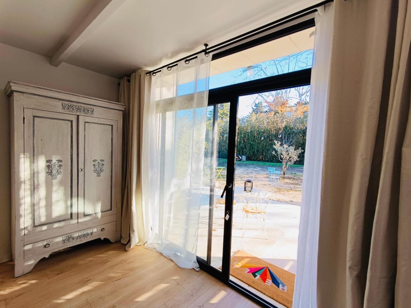 Appartement Mas La Boheme Piscine Parking Prive